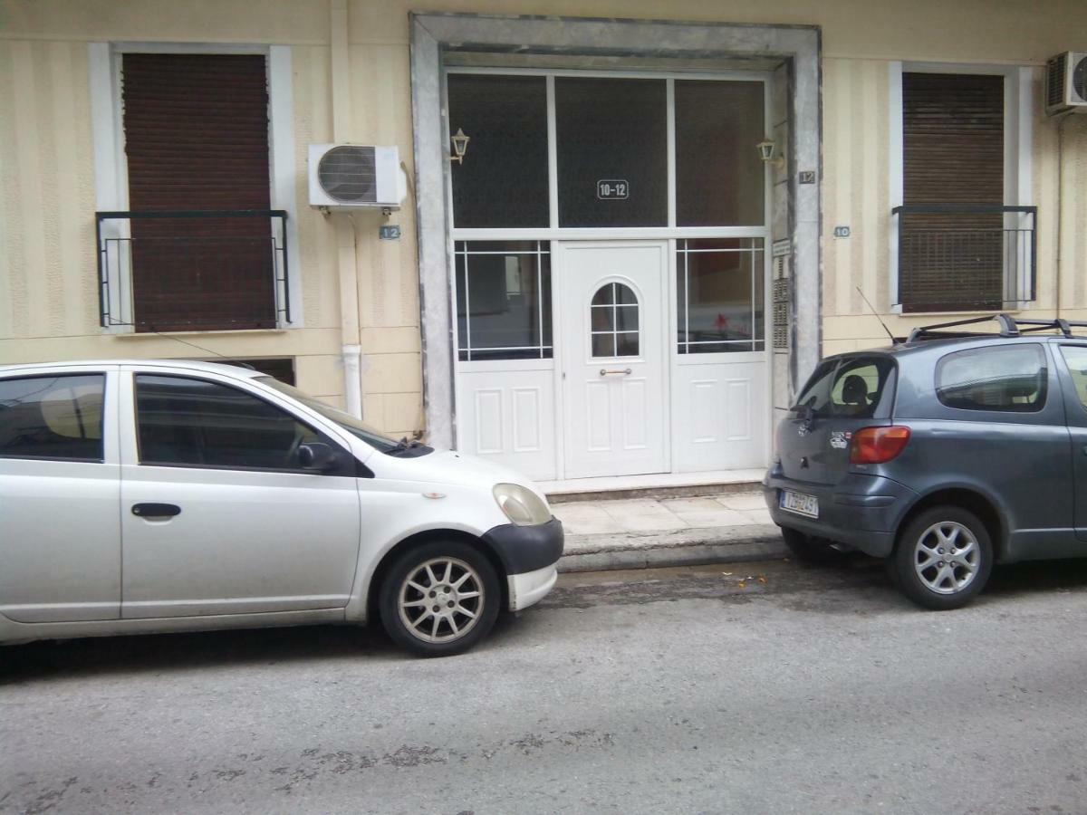 אתונה Manolitos Apartments 5 מראה חיצוני תמונה