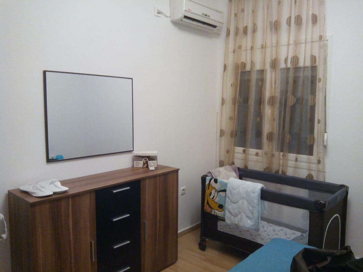 אתונה Manolitos Apartments 5 מראה חיצוני תמונה