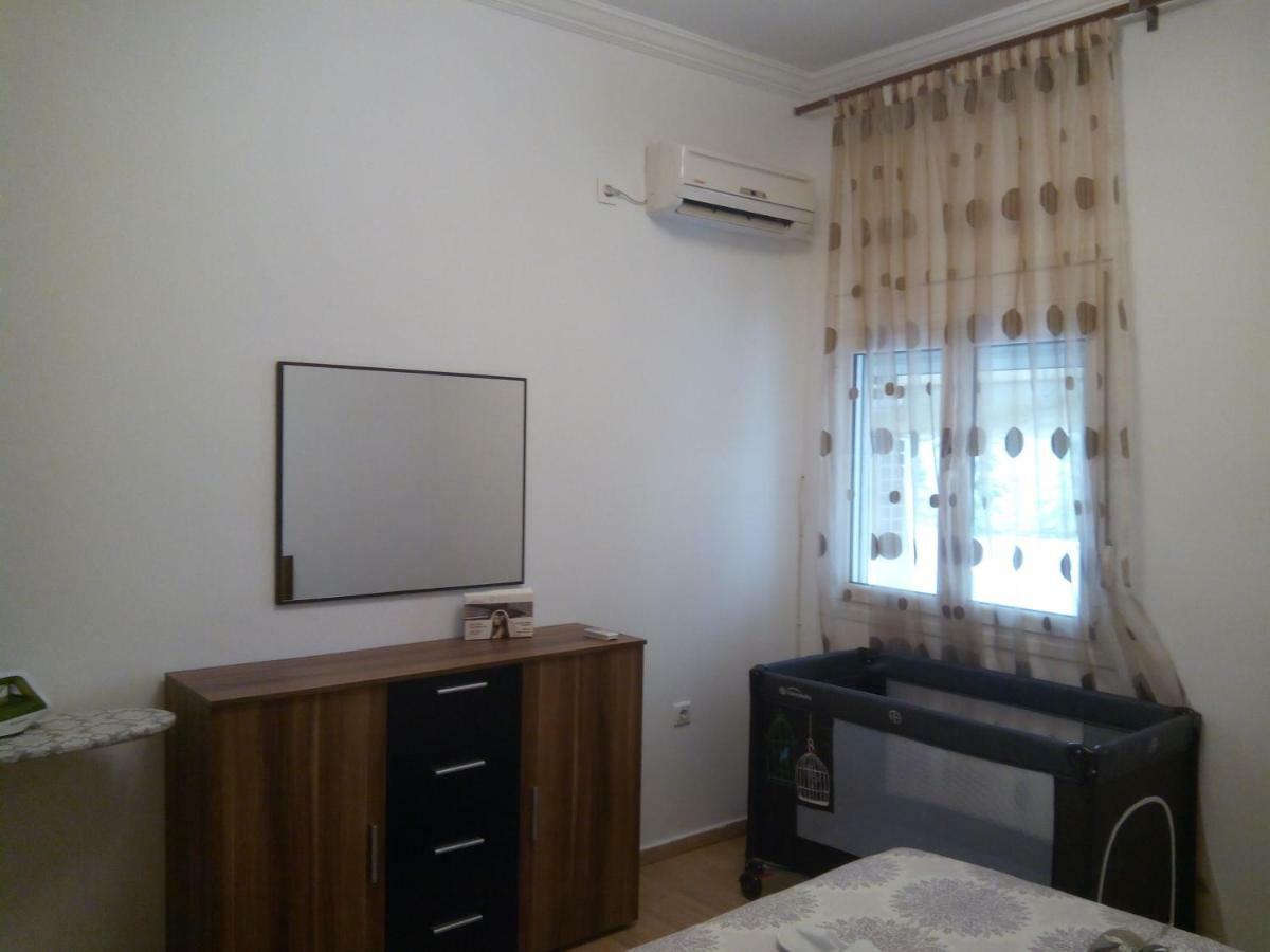 אתונה Manolitos Apartments 5 מראה חיצוני תמונה