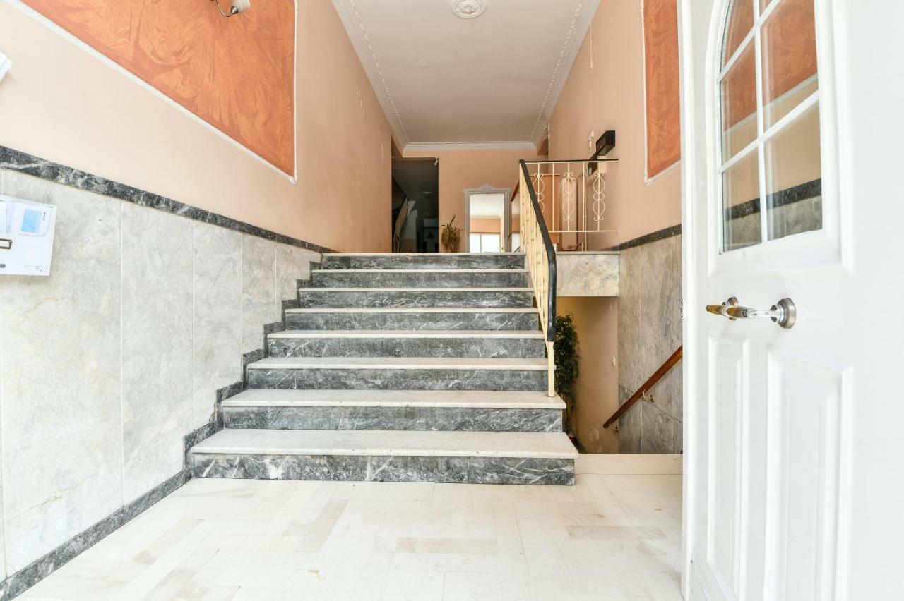 אתונה Manolitos Apartments 5 מראה חיצוני תמונה