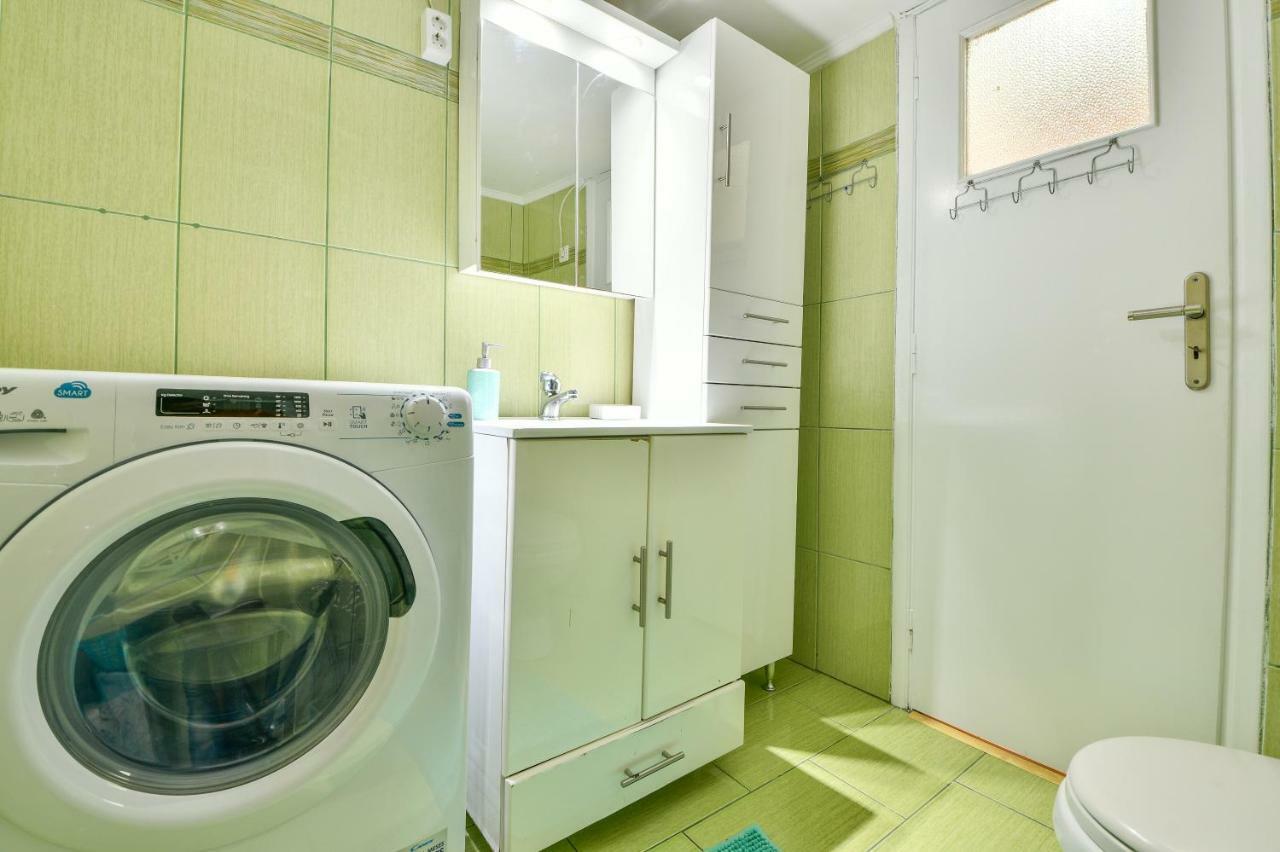 אתונה Manolitos Apartments 5 מראה חיצוני תמונה