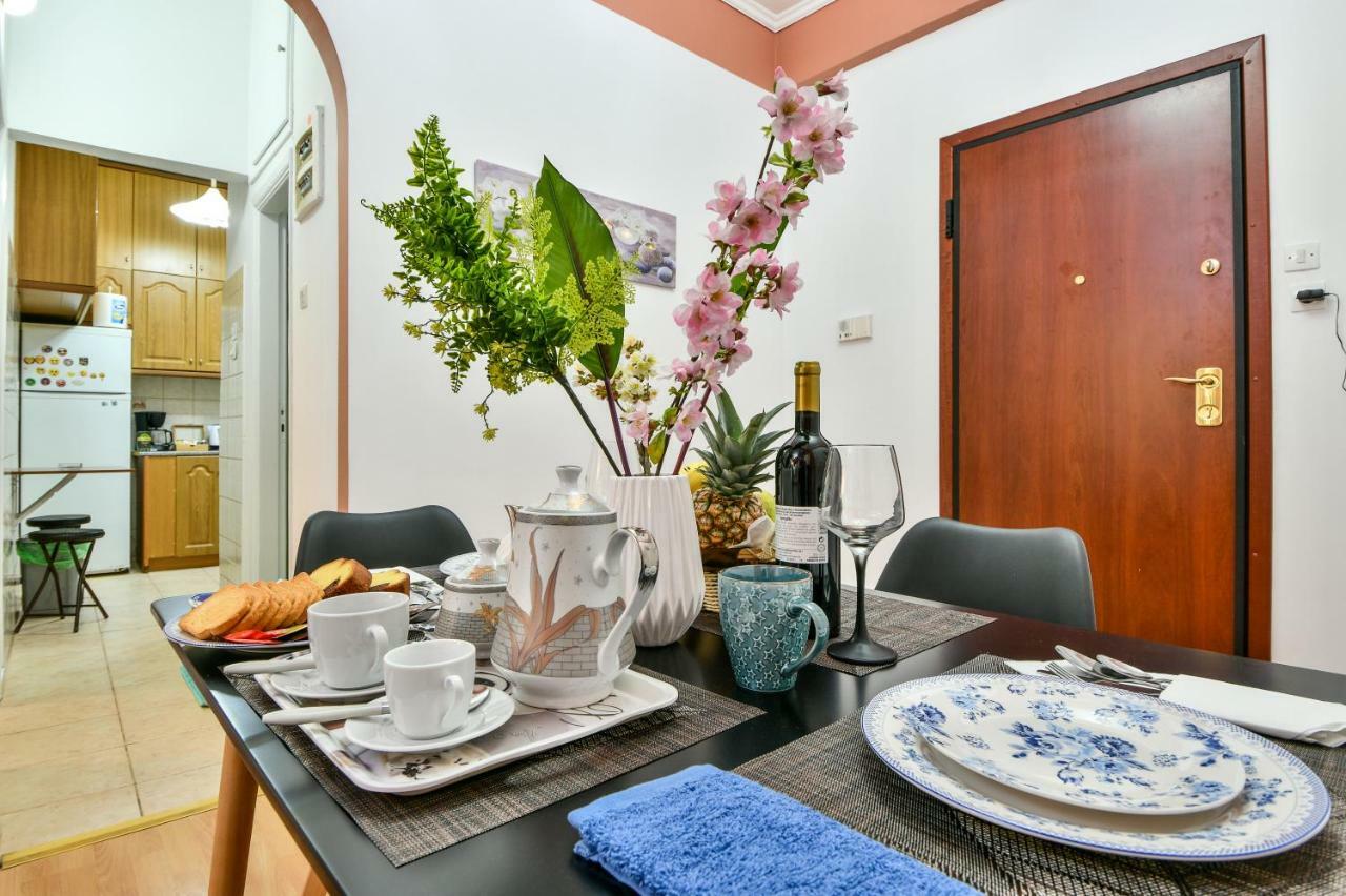 אתונה Manolitos Apartments 5 מראה חיצוני תמונה